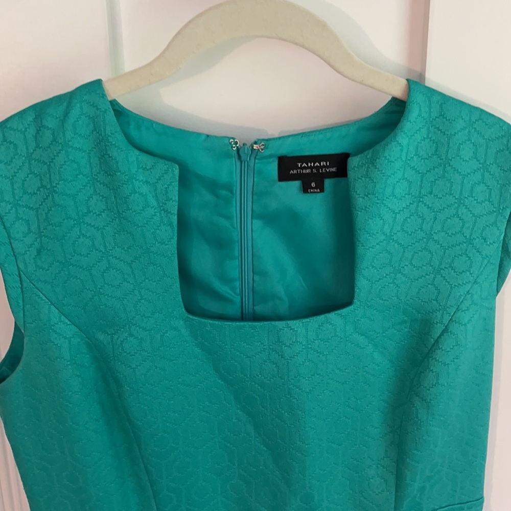 Beautiful sea foam green Tahari Dress
